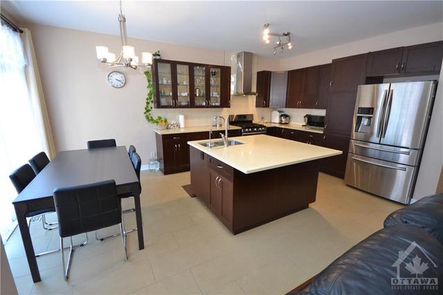 114 Muskego Crescent, House detached with 5 bedrooms, 4 bathrooms and 6 parking in Ottawa ON | Image 7