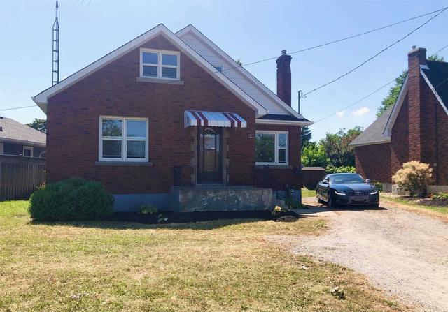438 Carlton St, House detached with 4 bedrooms, 2 bathrooms and 1 parking in St. Catharines ON | Image 15