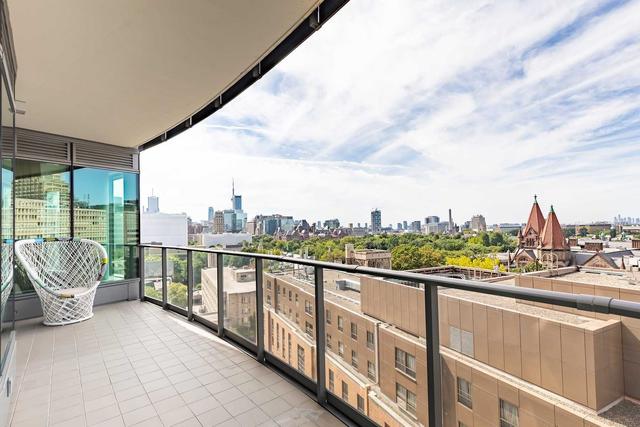 906 - 77 Charles St W, Condo with 2 bedrooms, 2 bathrooms and 2 parking in Toronto ON | Image 16