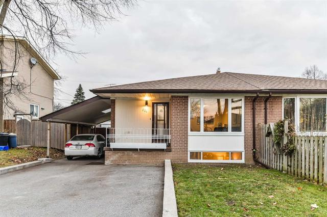 851 Modlin Rd, House semidetached with 3 bedrooms, 2 bathrooms and 5 parking in Pickering ON | Image 1