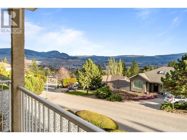 2279 Selkirk Drive, House detached with 3 bedrooms, 3 bathrooms and 2 parking in Kelowna BC | Image 48