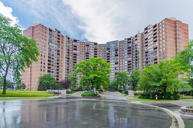 ph01 - 716 The West Mall, Condo with 3 bedrooms, 2 bathrooms and 1 parking in Toronto ON | Image 1