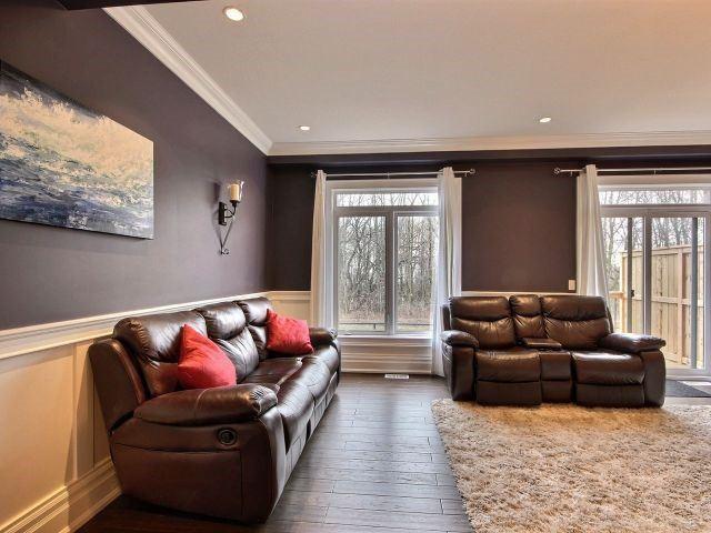 59 Southshore Cres, House attached with 3 bedrooms, 3 bathrooms and 1 parking in Hamilton ON | Image 5