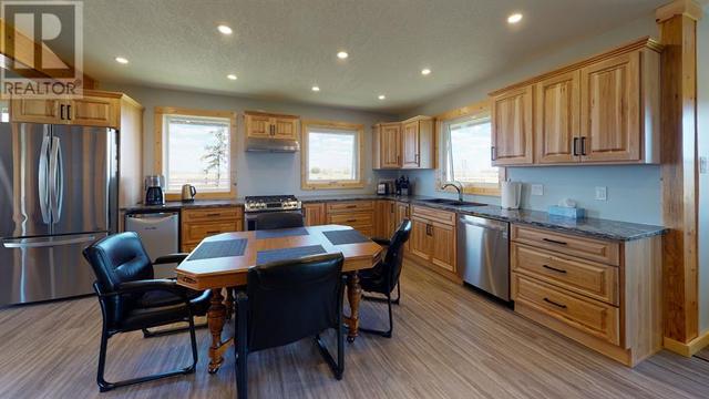 17132 Twp 40 4, House detached with 3 bedrooms, 1 bathrooms and null parking in Stettler County No. 6 AB | Image 7