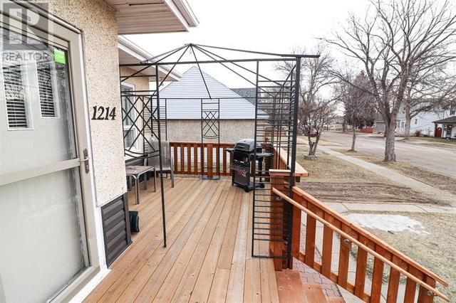 1214 Elm Street Se, House detached with 3 bedrooms, 2 bathrooms and 4 parking in Medicine Hat AB | Image 27