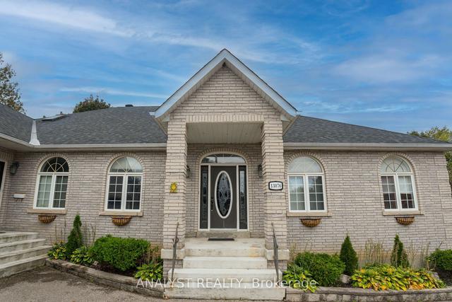 13076 Keele St, House detached with 5 bedrooms, 7 bathrooms and 12 parking in King ON | Image 6