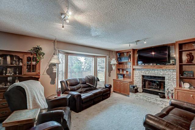 127 Douglas Woods Place Se, House detached with 4 bedrooms, 3 bathrooms and 4 parking in Calgary AB | Image 12