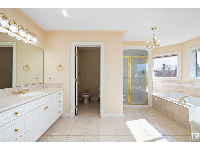8857 160a Av Nw, House detached with 6 bedrooms, 4 bathrooms and 6 parking in Edmonton AB | Image 21