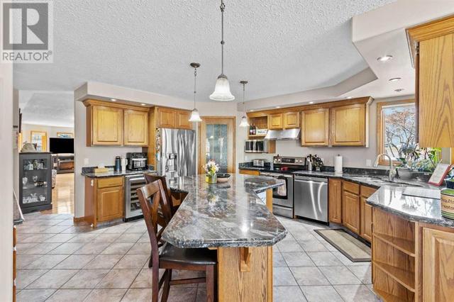 3814 58 Avenue, House detached with 5 bedrooms, 3 bathrooms and 6 parking in Lloydminster (Part) AB | Image 9