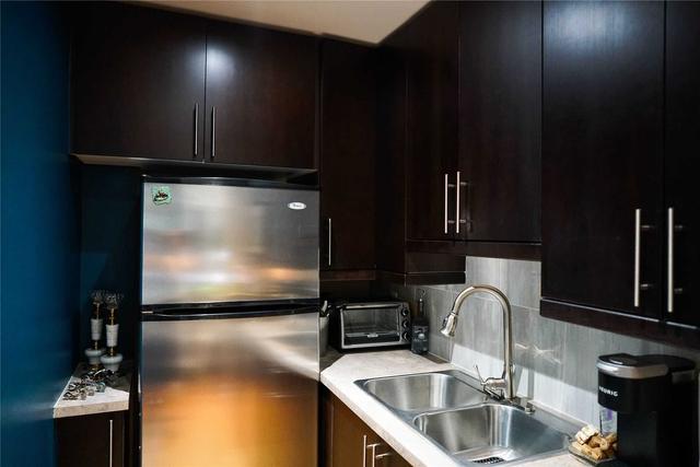 u16 - 1636 Dundas St W, Condo with 1 bedrooms, 1 bathrooms and 1 parking in Toronto ON | Image 16