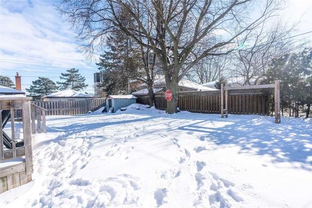 36 Freeman Ave, House detached with 2 bedrooms, 1 bathrooms and 3 parking in Guelph ON | Image 26