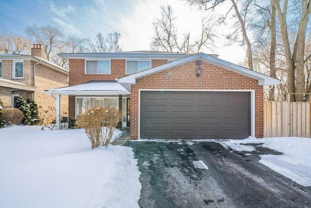 40 Craigmont Dr, House detached with 5 bedrooms, 4 bathrooms and 2 parking in Toronto ON | Image 1