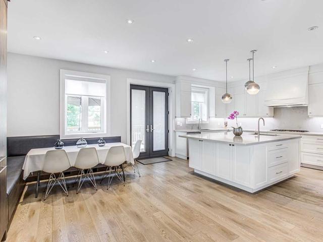 82 Regina Ave, House detached with 6 bedrooms, 6 bathrooms and 3 parking in Toronto ON | Image 27