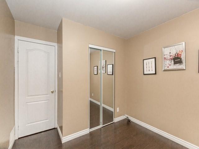 69 Newstead Cres, House semidetached with 3 bedrooms, 3 bathrooms and 3 parking in Brampton ON | Image 11