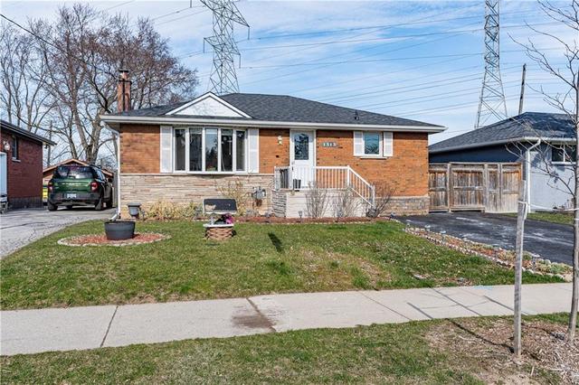 1313 Fisher Avenue, House detached with 3 bedrooms, 1 bathrooms and 2 parking in Burlington ON | Image 3