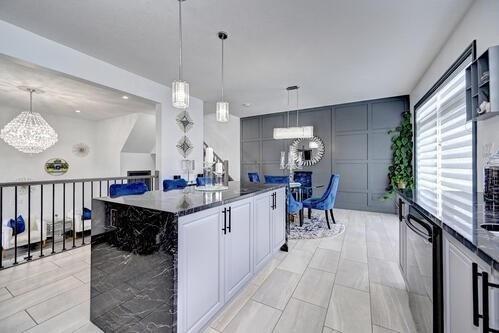900 Tartan Crt, House detached with 4 bedrooms, 3 bathrooms and 4 parking in Kitchener ON | Image 8