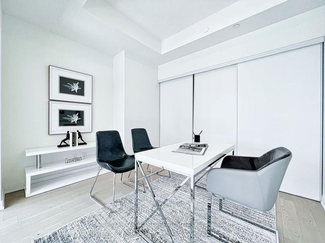 711 - 840 St. Clair Ave W, Condo with 3 bedrooms, 2 bathrooms and 1 parking in Toronto ON | Image 9