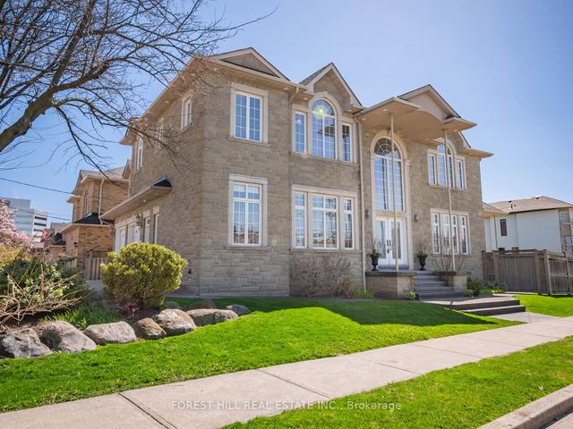 18 Highland Hill, House detached with 4 bedrooms, 5 bathrooms and 4 parking in Toronto ON | Image 12