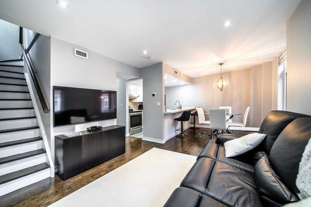 th27 - 83 Lillian St, Townhouse with 2 bedrooms, 2 bathrooms and 2 parking in Toronto ON | Image 21