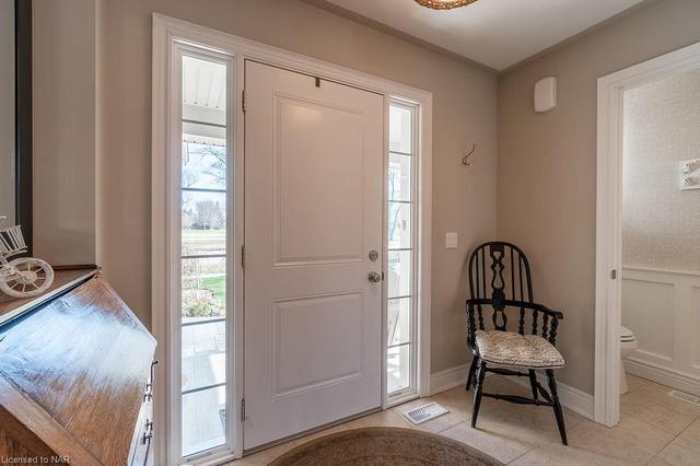 58 Dominion Road, House detached with 3 bedrooms, 1 bathrooms and 3 parking in Fort Erie ON | Image 4