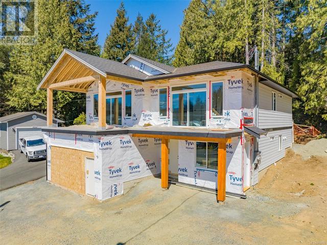 6632 Jenkins Rd, House detached with 6 bedrooms, 4 bathrooms and 6 parking in Nanaimo BC | Image 3