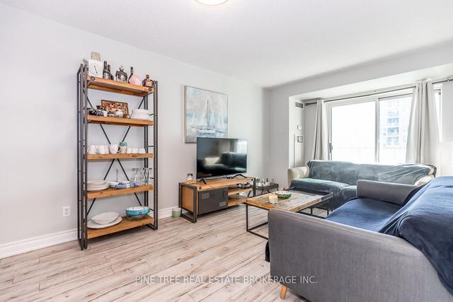 1704 - 16 Harrison Garden Blvd, Condo with 2 bedrooms, 2 bathrooms and 1 parking in Toronto ON | Image 9