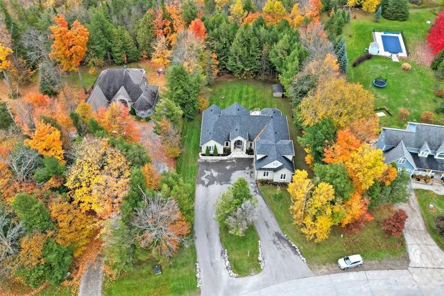 12 Woodland Tr, House detached with 4 bedrooms, 3 bathrooms and 6 parking in Kawartha Lakes ON | Image 1