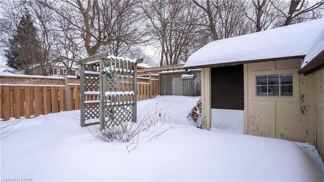 1241 Langmuir Avenue, House detached with 2 bedrooms, 2 bathrooms and 4 parking in London ON | Image 35
