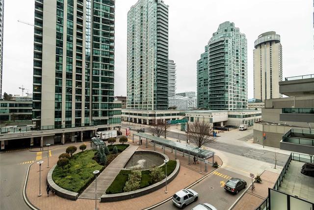 411 - 33 Bay St, Condo with 1 bedrooms, 1 bathrooms and 1 parking in Toronto ON | Image 18