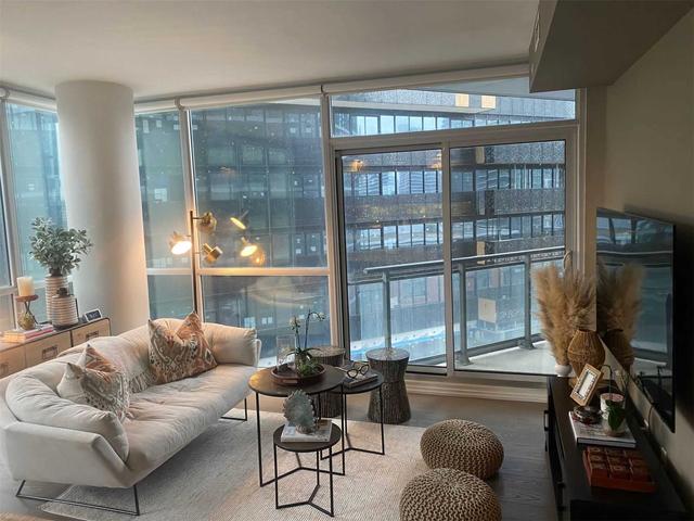 1510 - 45 Charles St E, Condo with 1 bedrooms, 2 bathrooms and 1 parking in Toronto ON | Image 21