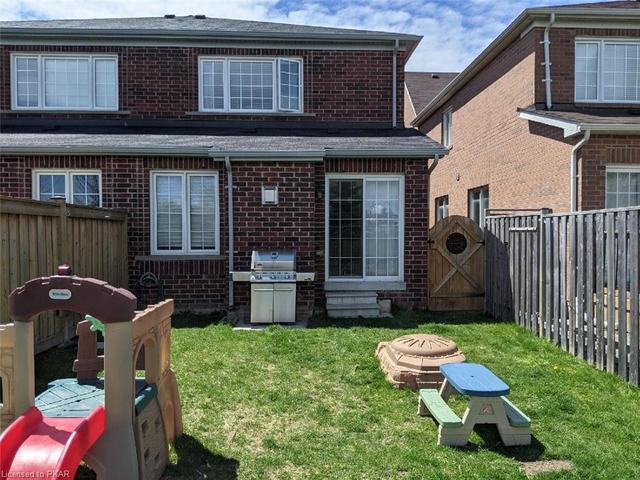 43 Russel Drive, House semidetached with 3 bedrooms, 2 bathrooms and 3 parking in Bradford West Gwillimbury ON | Image 13