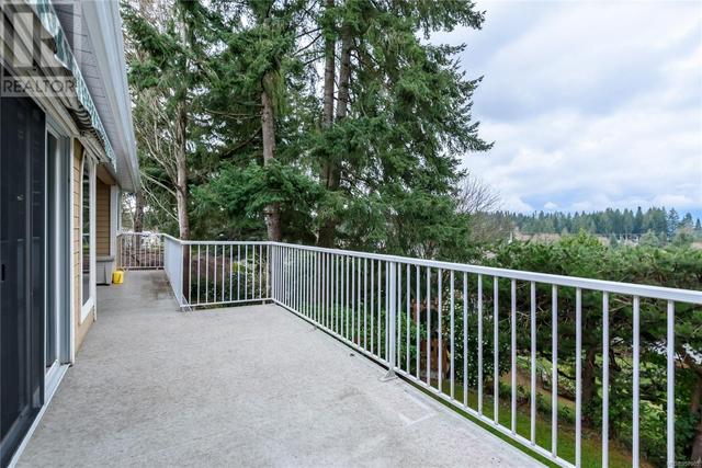 1115 Evergreen Ave, House detached with 5 bedrooms, 3 bathrooms and 2 parking in Courtenay BC | Image 39