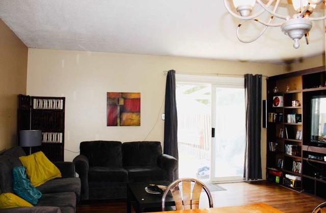 17 Hedley Crct, House detached with 4 bedrooms, 2 bathrooms and 2 parking in Brampton ON | Image 7