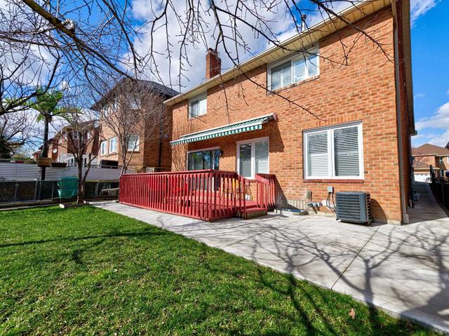 134 Lord Simcoe Dr, House detached with 4 bedrooms, 4 bathrooms and 4 parking in Brampton ON | Image 33
