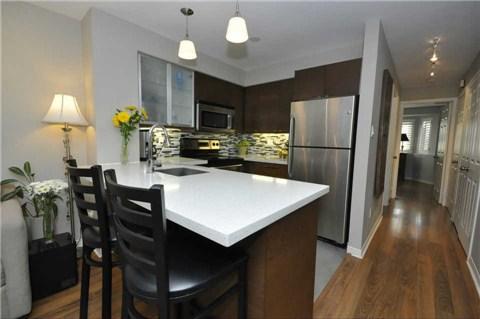 th 4 b - 801 King St W, Townhouse with 1 bedrooms, 1 bathrooms and 1 parking in Toronto ON | Image 2