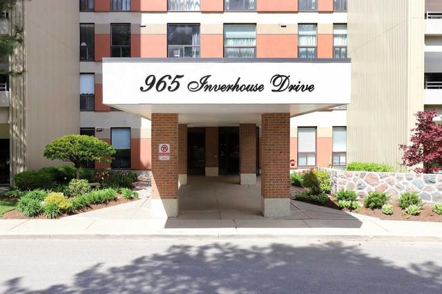 1111 - 965 Inverhouse Dr, Condo with 3 bedrooms, 2 bathrooms and 2 parking in Mississauga ON | Image 12