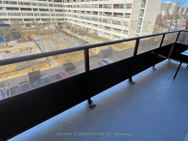 511 - 180 Markham Rd, Condo with 3 bedrooms, 2 bathrooms and 1 parking in Toronto ON | Image 28