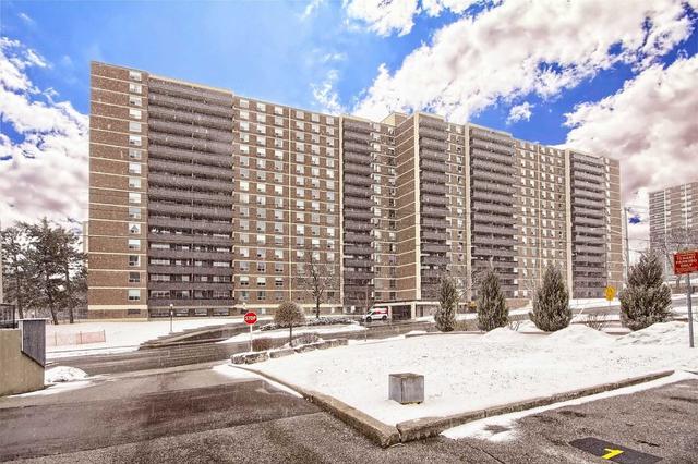 805 - 15 La Rose Ave, Condo with 3 bedrooms, 2 bathrooms and 1 parking in Toronto ON | Image 1