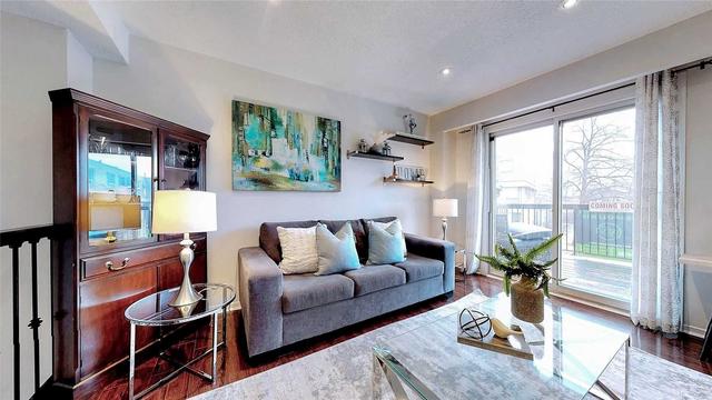 unit 2 - 2315 Bromsgrove Rd, Townhouse with 3 bedrooms, 2 bathrooms and 2 parking in Mississauga ON | Image 12