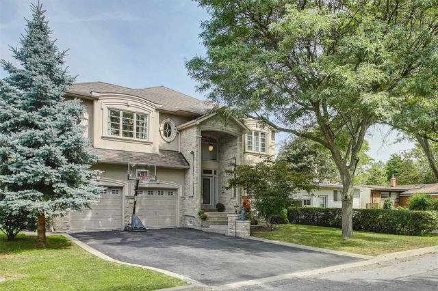 9 Addison Cres, House detached with 5 bedrooms, 4 bathrooms and 6 parking in Toronto ON | Image 12