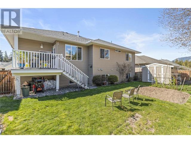 1850 23 Street Ne, House detached with 5 bedrooms, 3 bathrooms and 2 parking in Salmon Arm BC | Image 43