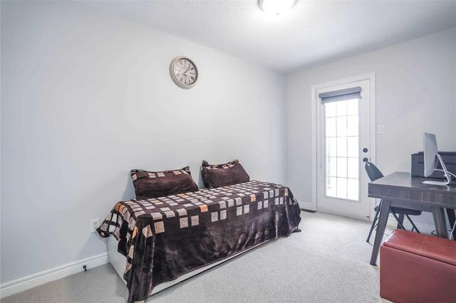 106 Calm Waters Cres, House semidetached with 3 bedrooms, 4 bathrooms and 3 parking in Brampton ON | Image 14