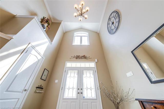2465 North Ridge Trail, House detached with 4 bedrooms, 2 bathrooms and 4 parking in Oakville ON | Image 5