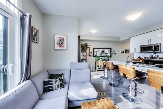 th3 - 31 Florence St, Townhouse with 2 bedrooms, 2 bathrooms and 0 parking in Toronto ON | Image 16