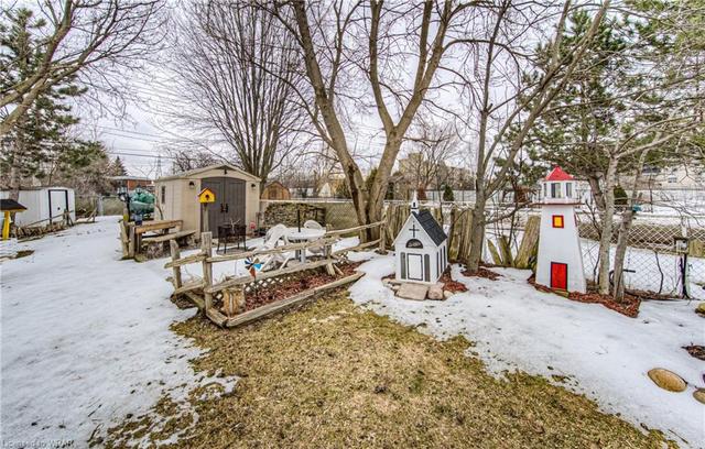 204 Grulke Street, House semidetached with 3 bedrooms, 1 bathrooms and 3 parking in Kitchener ON | Image 17