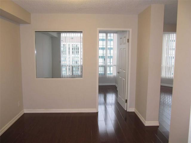 2101 - 155 Hillcrest Ave, Condo with 1 bedrooms, 1 bathrooms and 1 parking in Mississauga ON | Image 9