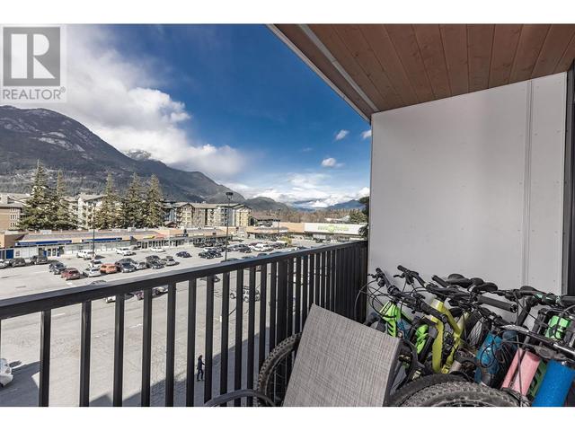 307 - 1365 Pemberton Avenue, Condo with 1 bedrooms, 1 bathrooms and 1 parking in Squamish BC | Image 14