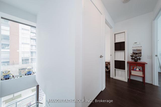 th 409 - 1815 Yonge St, Condo with 2 bedrooms, 2 bathrooms and 1 parking in Toronto ON | Image 6