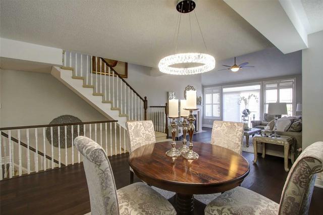 2 Wood Duck Island Way, Condo with 2 bedrooms, 4 bathrooms and 3 parking in Markham ON | Image 3