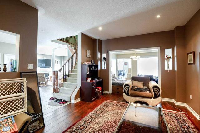393 Mapleton Ave, House detached with 3 bedrooms, 4 bathrooms and 8 parking in Barrie ON | Image 37